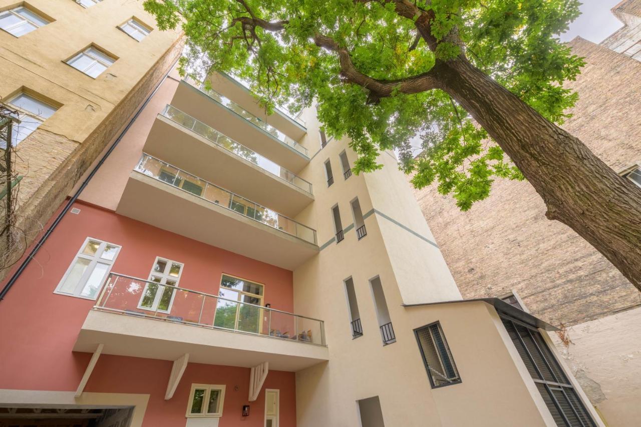 Millenium Spa Island Budapest Exterior photo